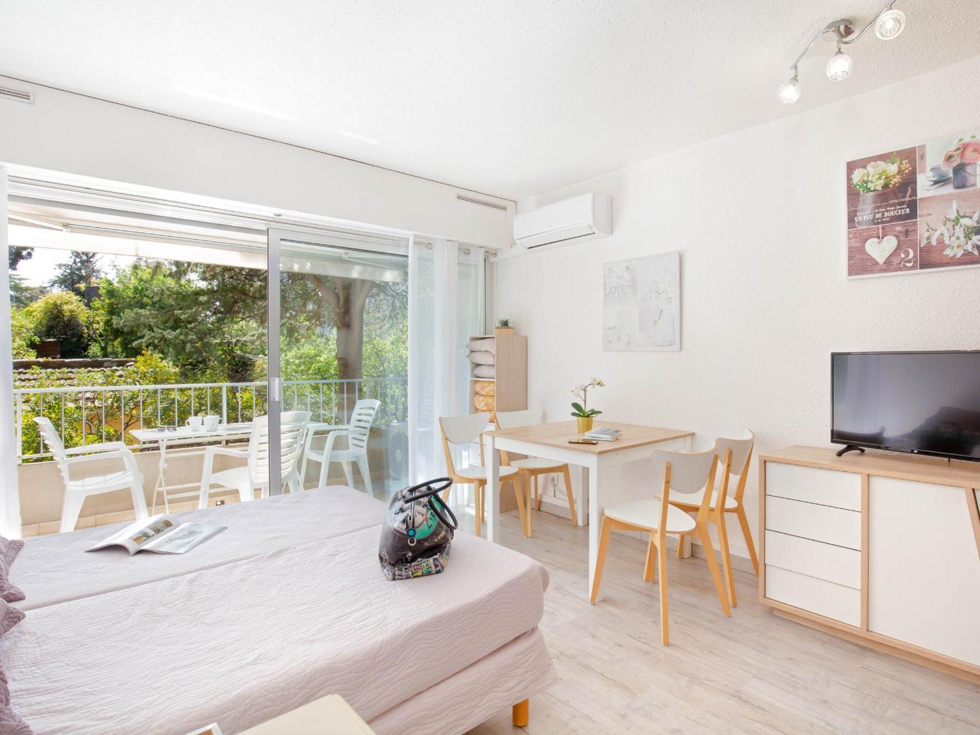 Studio Climatise Pour 3, Face Est, A 50M Plage Et Proche Commerces - Fr-1-466A-23 Saint-Raphaël 外观 照片