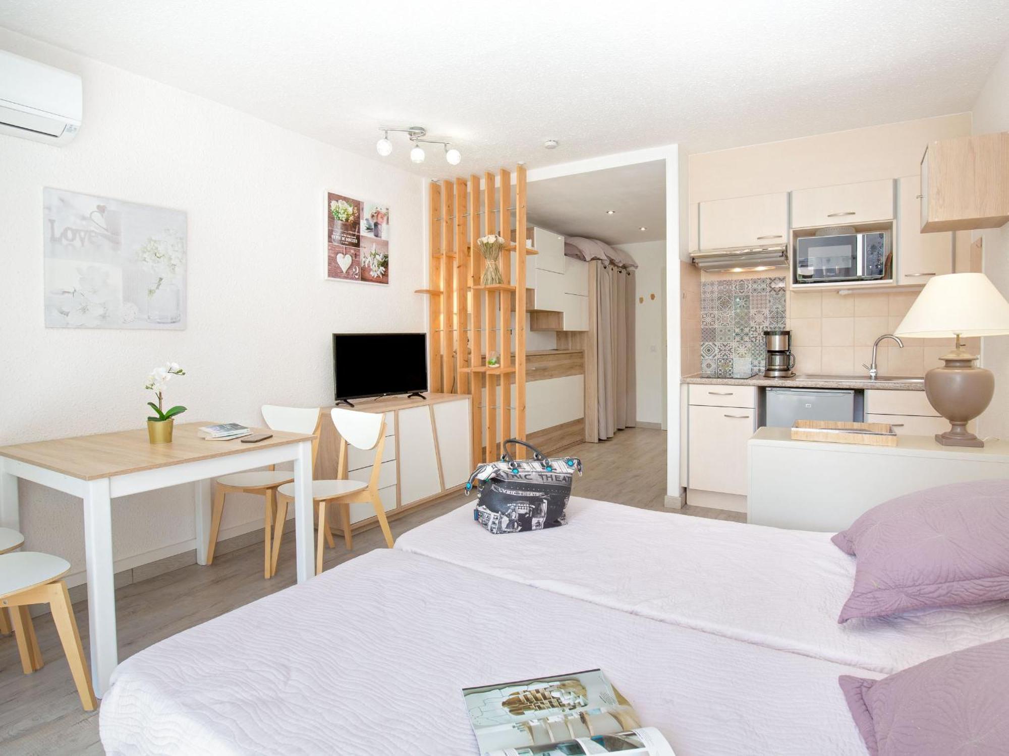 Studio Climatise Pour 3, Face Est, A 50M Plage Et Proche Commerces - Fr-1-466A-23 Saint-Raphaël 外观 照片